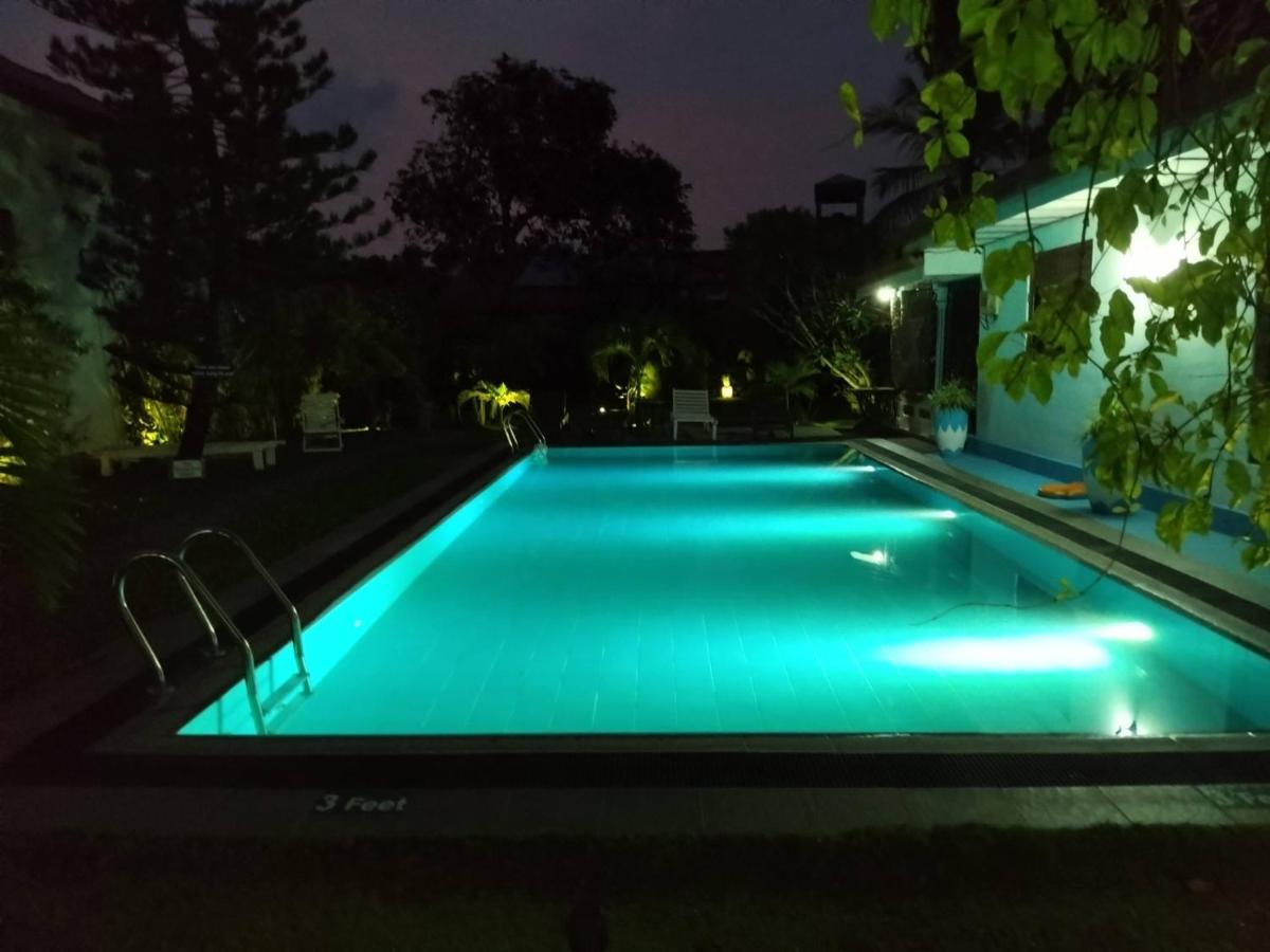 Lioni Holidays Villa Negombo Exterior photo