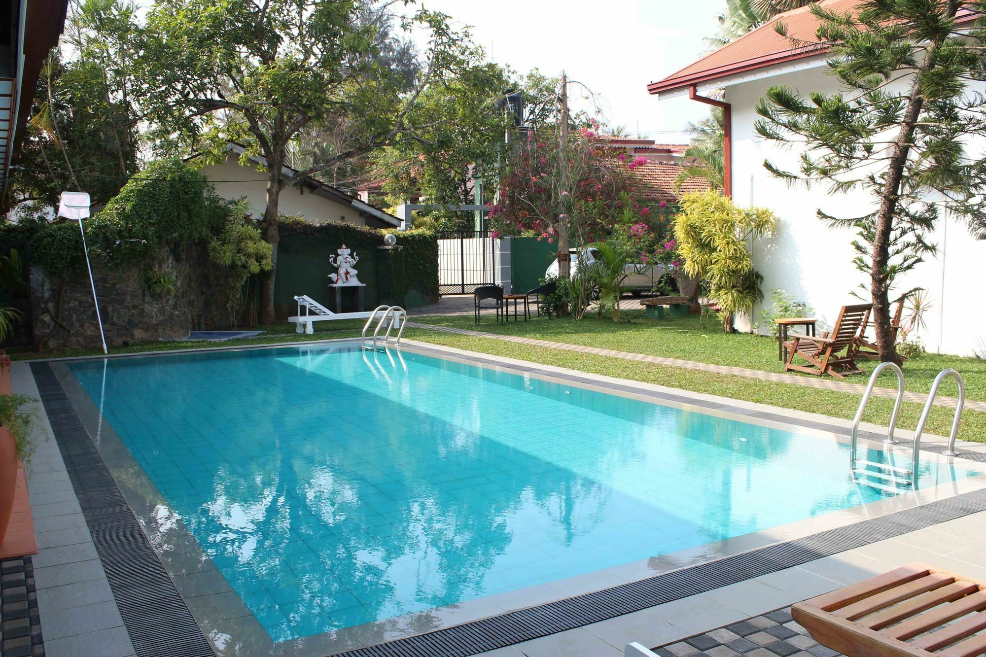Lioni Holidays Villa Negombo Exterior photo