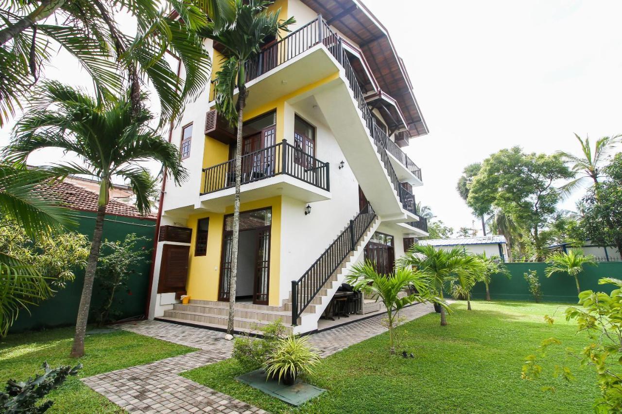 Lioni Holidays Villa Negombo Exterior photo